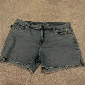 Rock & Republic denim shorts. Size 14 medium.